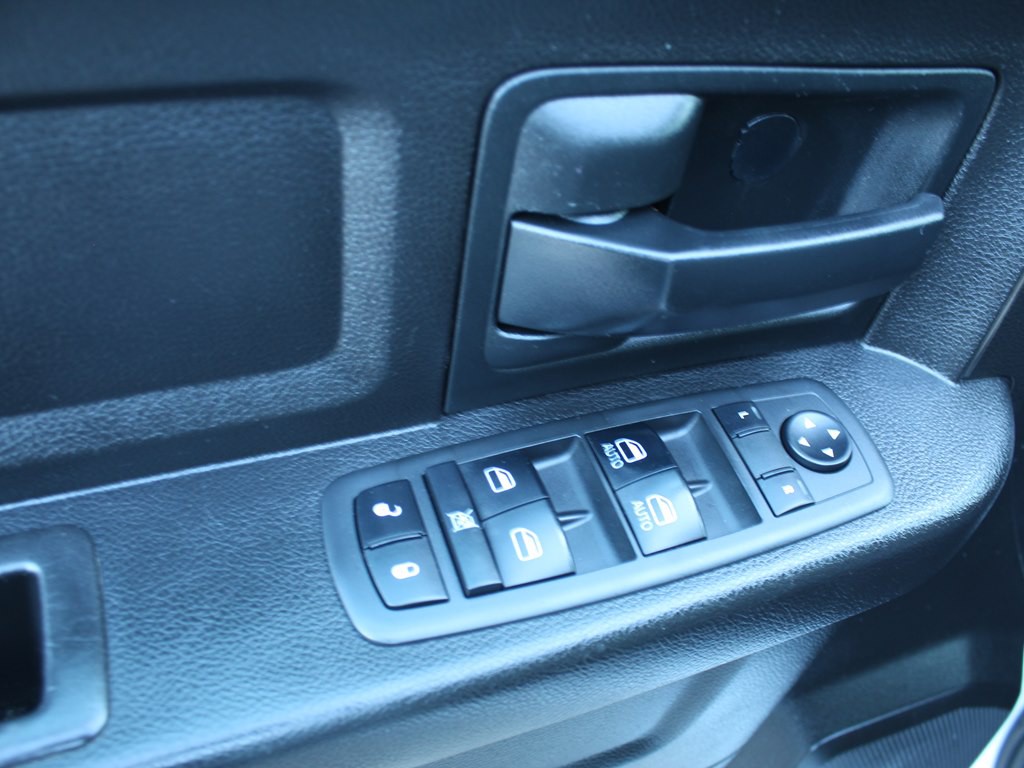2019 RAM 1500 Image 15