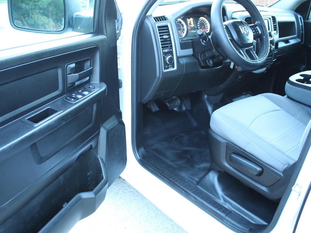 2019 RAM 1500 Image 16