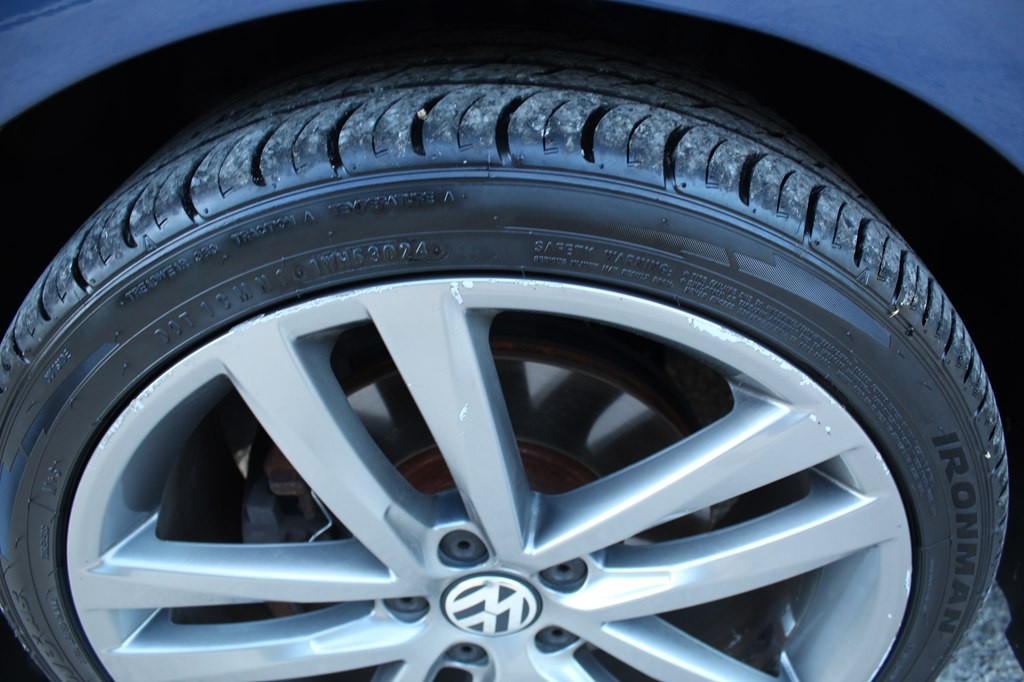 2017 Volkswagen Passat Image 9