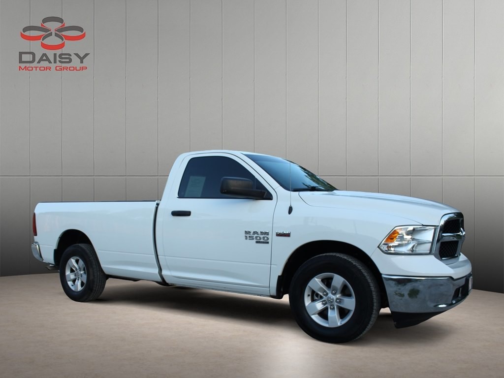2023 RAM 1500 Image 3