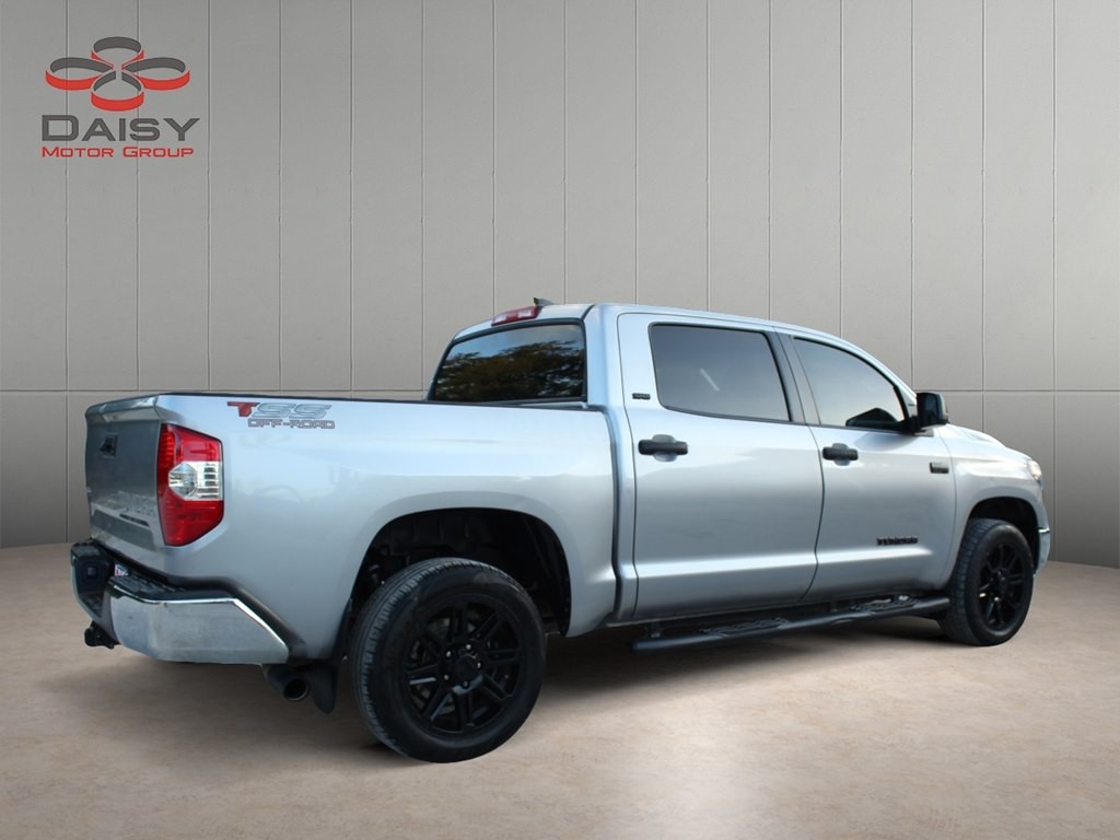 2020 Toyota Tundra Image 5