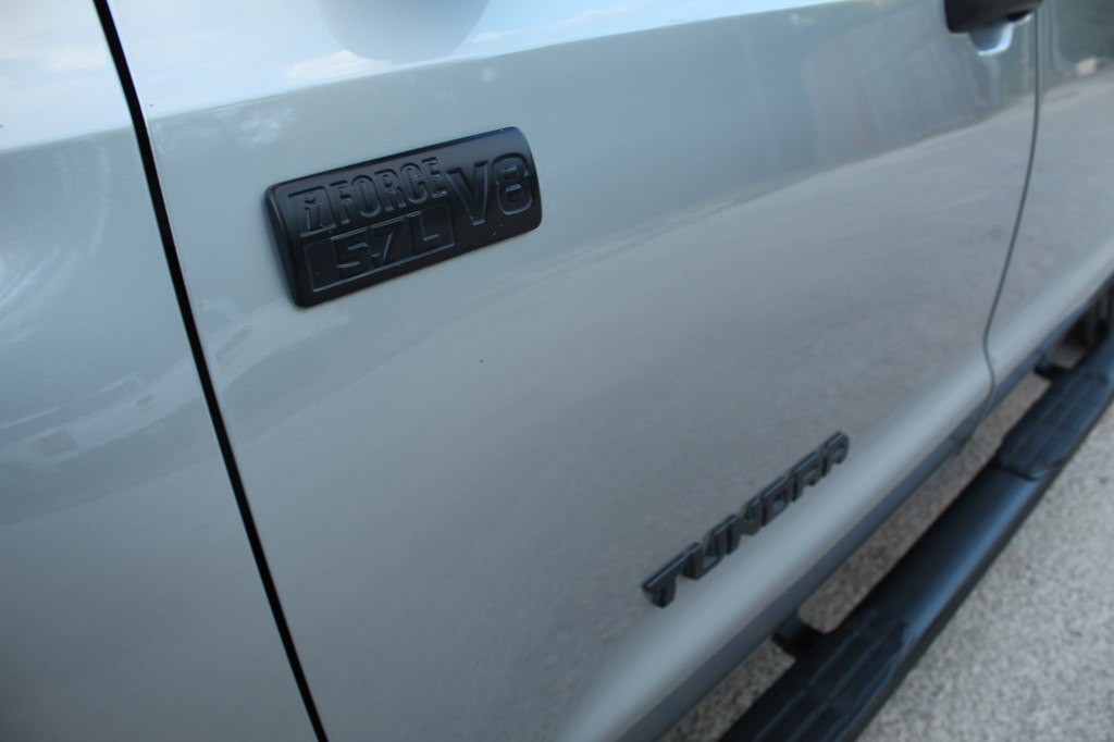 2020 Toyota Tundra Image 9