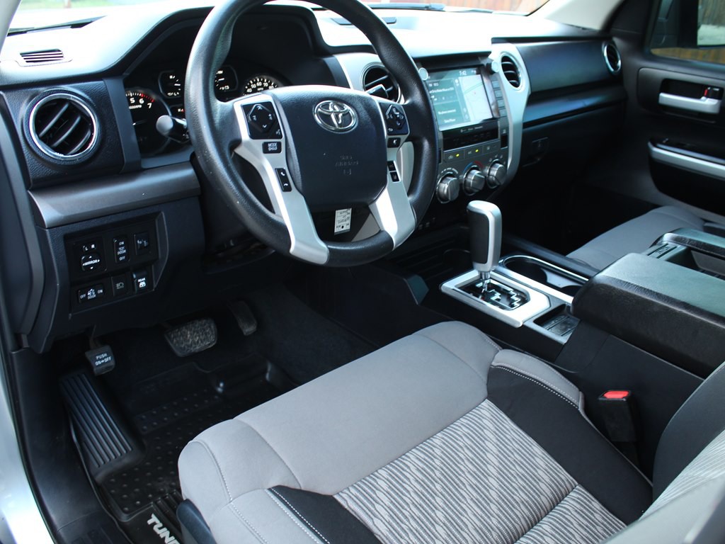 2020 Toyota Tundra Image 12