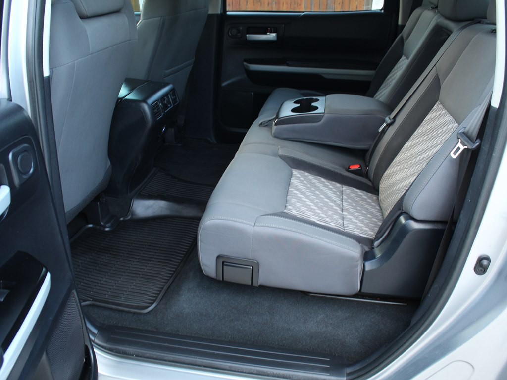 2020 Toyota Tundra Image 18