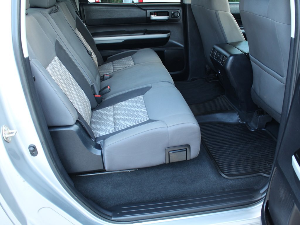 2020 Toyota Tundra Image 21