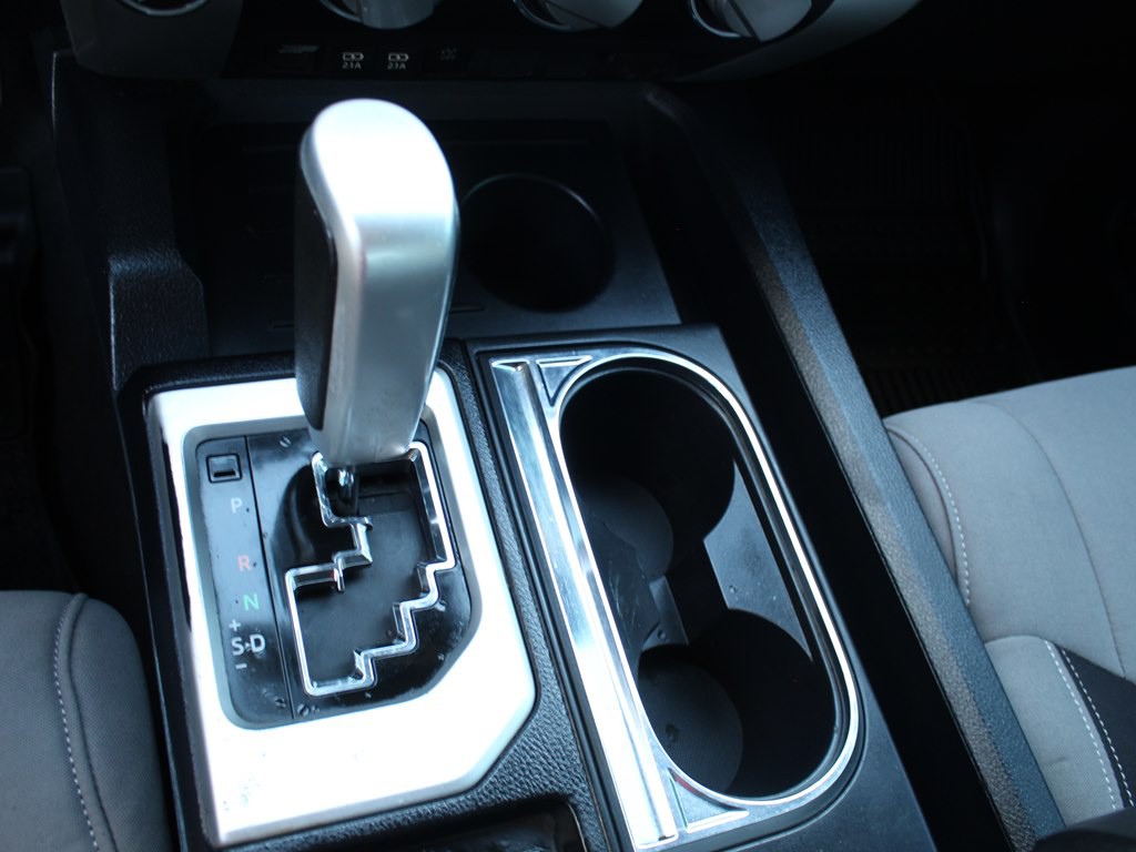 2020 Toyota Tundra Image 30