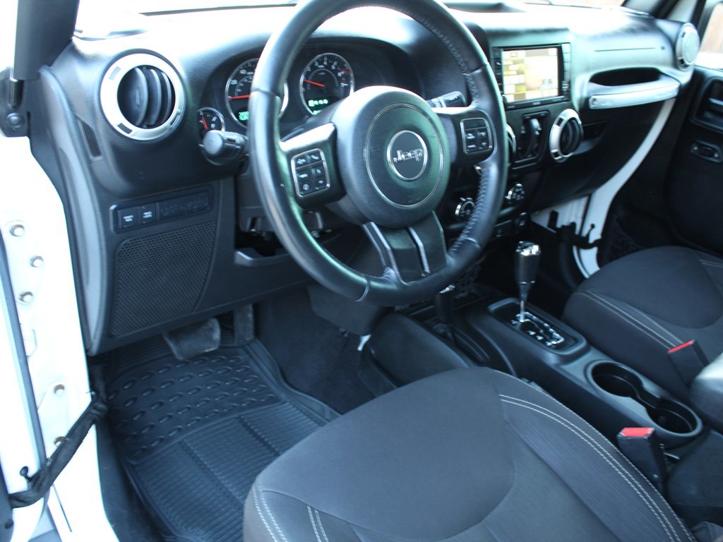 2017 Jeep Wrangler Unlimited Image 11