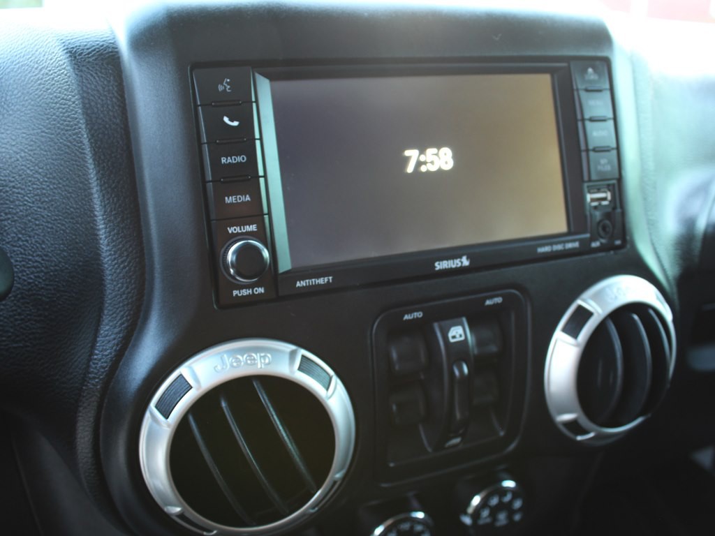 2017 Jeep Wrangler Unlimited Image 24