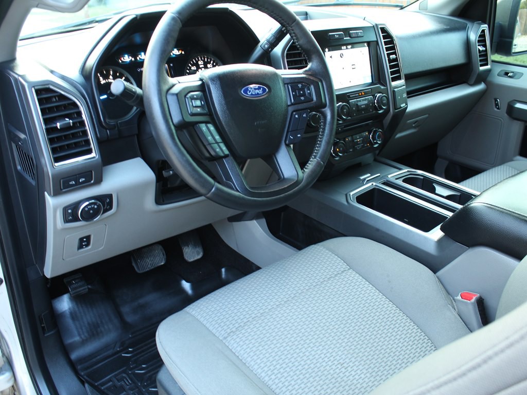 2017 Ford F-150 Image 11