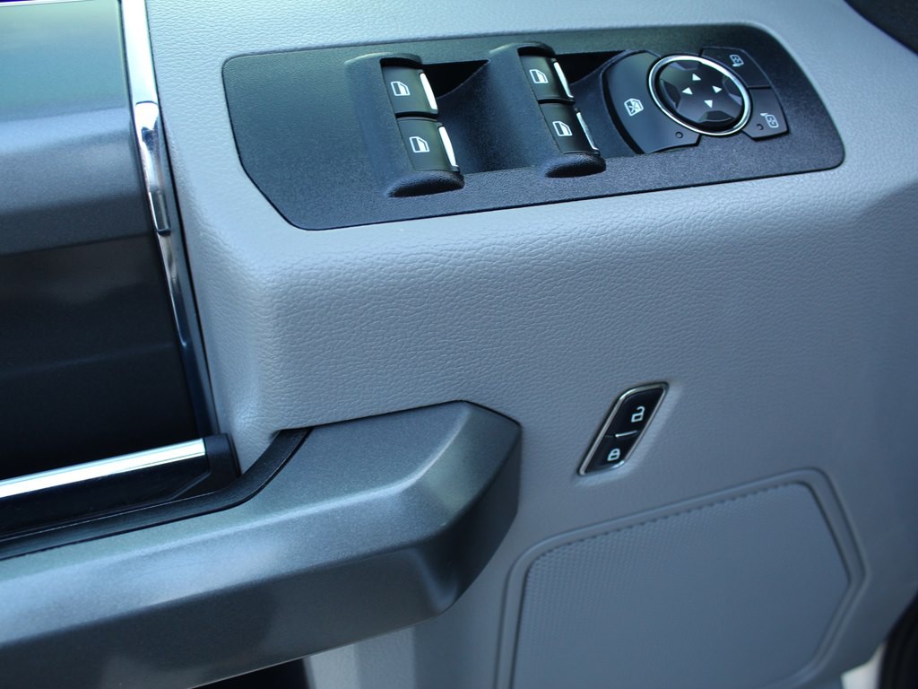 2017 Ford F-150 Image 14