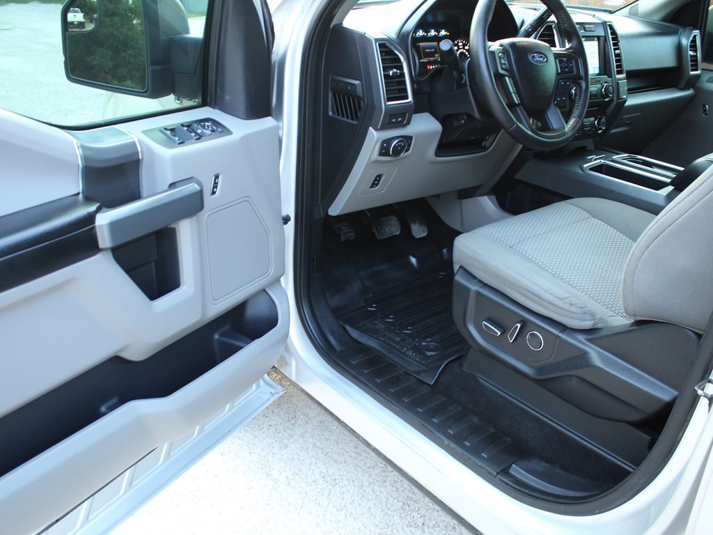 2017 Ford F-150 Image 15