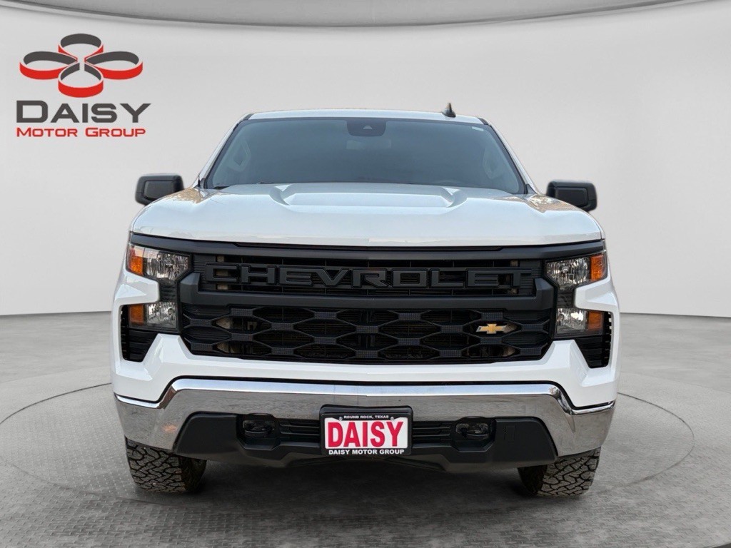 2023 Chevrolet Silverado 1500 Image 2