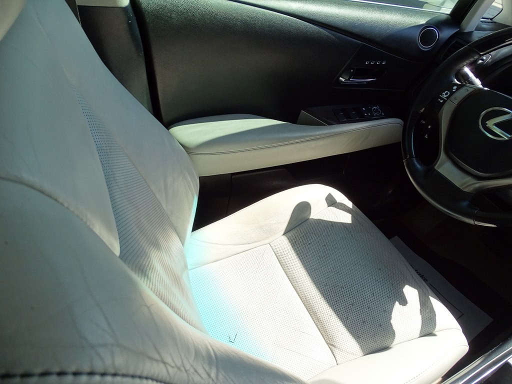 2013 Lexus RX Image 13