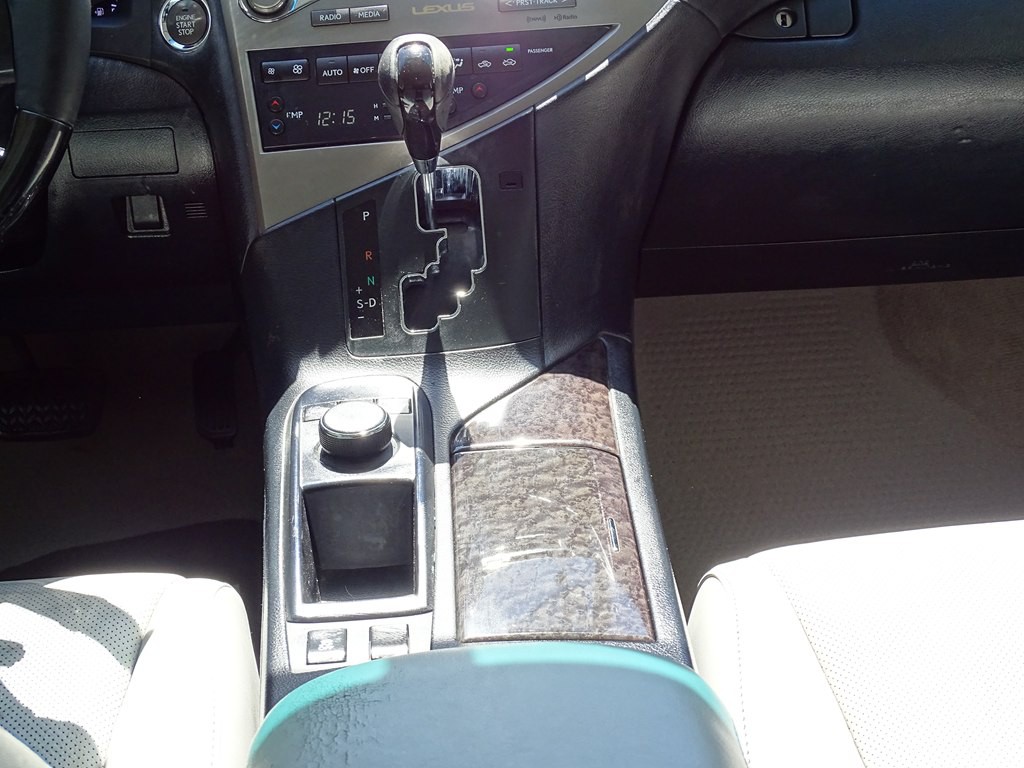 2013 Lexus RX Image 17