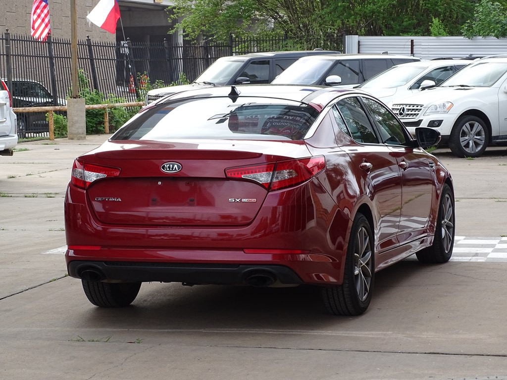 2011 Kia Optima Image 7
