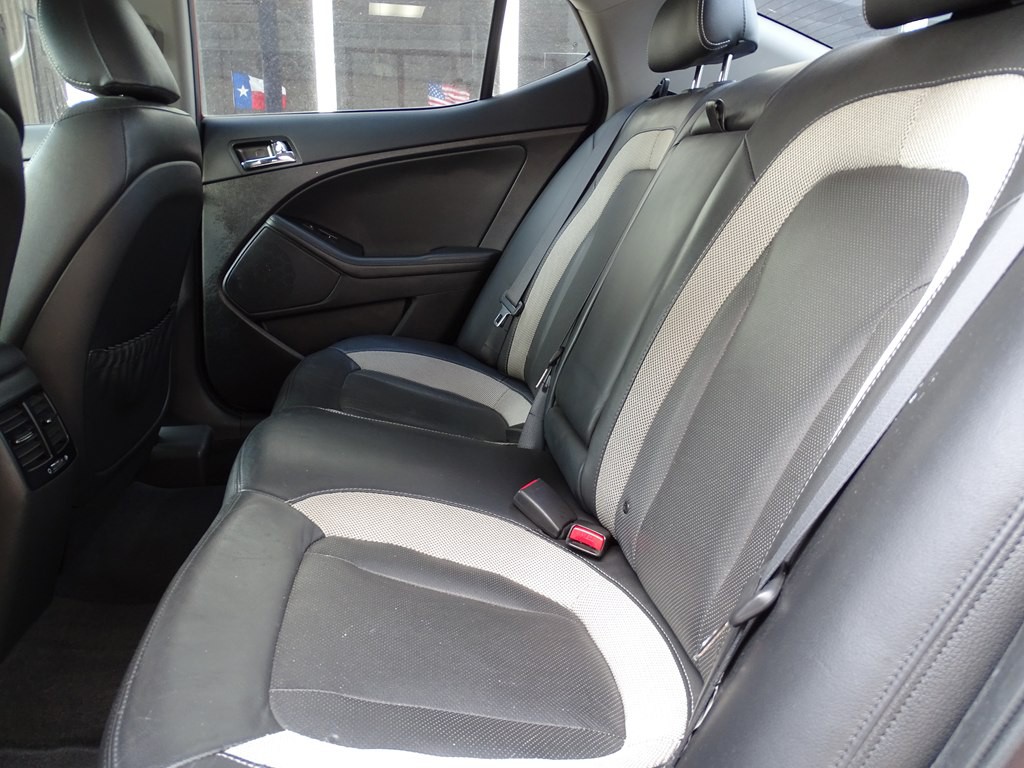 2011 Kia Optima Image 11