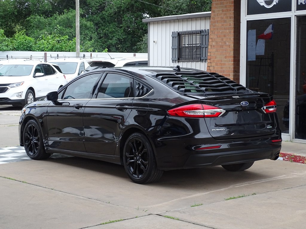2020 Ford Fusion Image 4