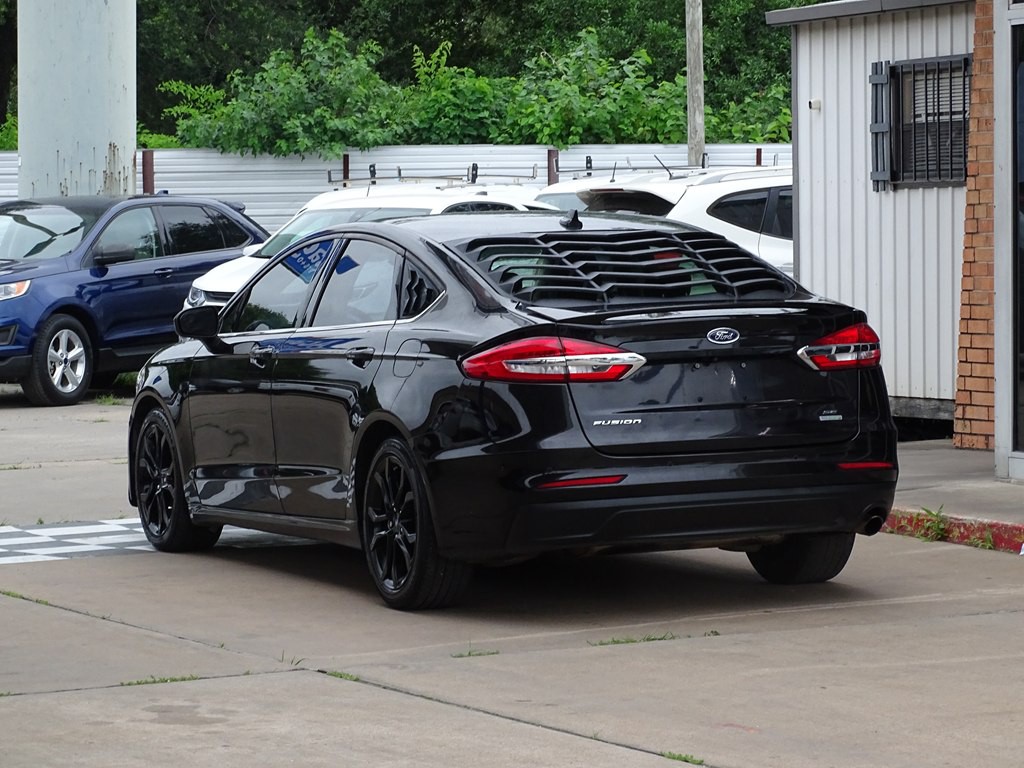 2020 Ford Fusion Image 5