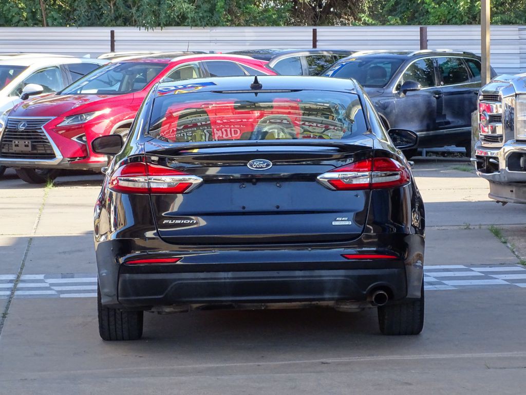 2020 Ford Fusion Image 5