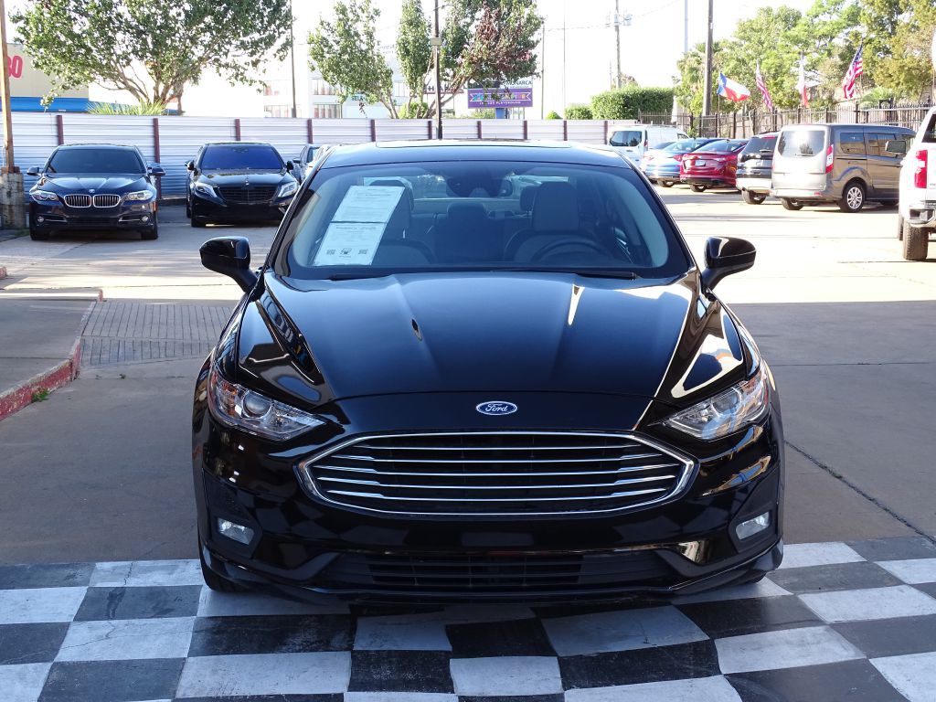 2020 Ford Fusion Image 9