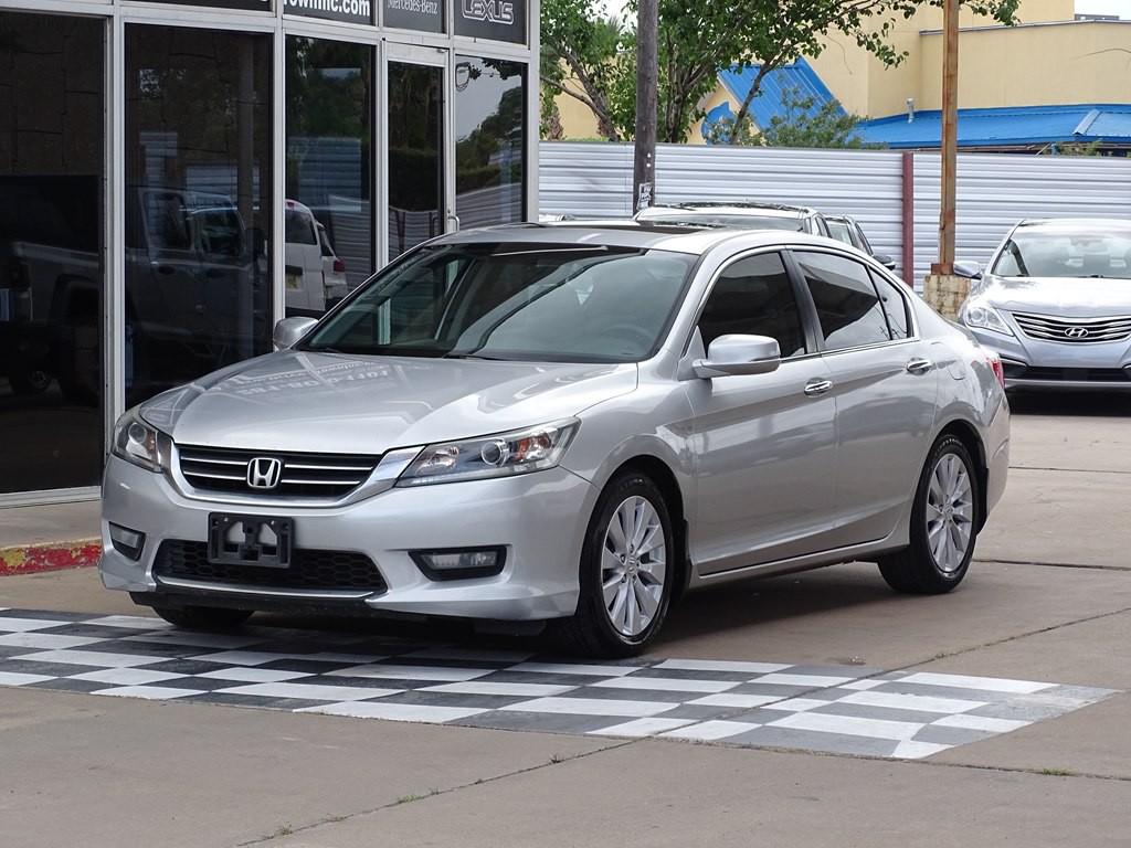 2014 Honda Accord Image 2