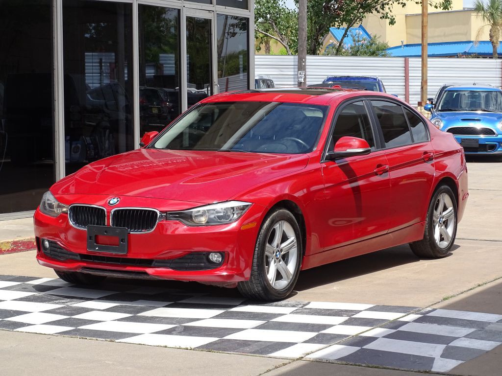 2015 BMW 3 Series Image 2