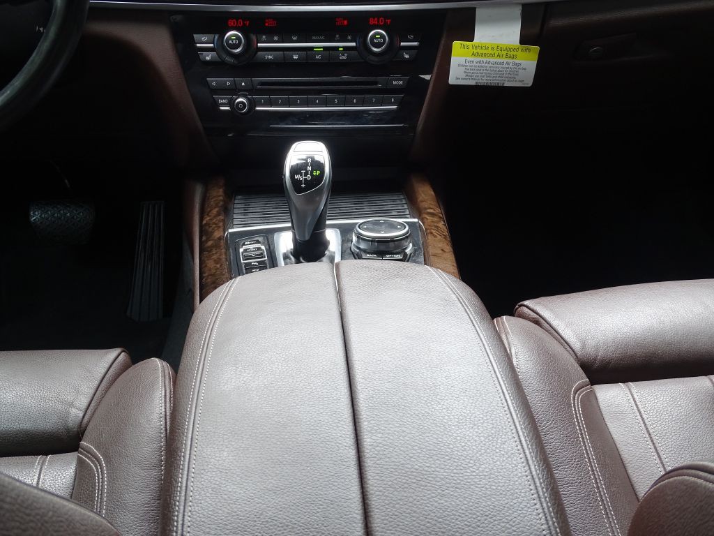 2016 BMW X5 Image 17