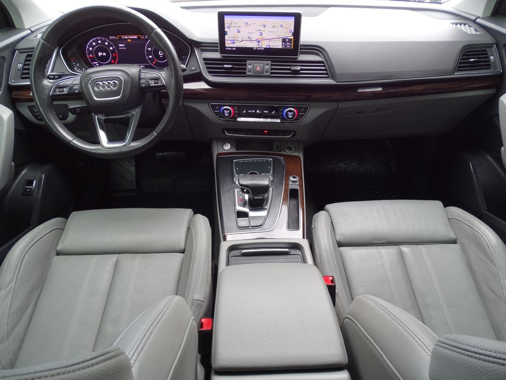 2019 Audi Q5 Image 11