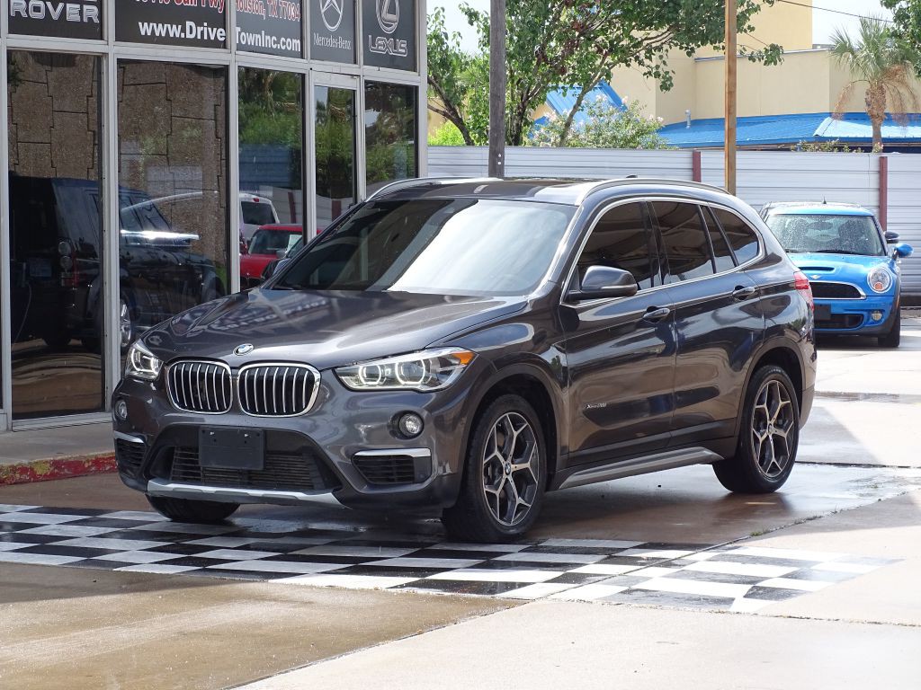 2017 BMW X1 Image 2