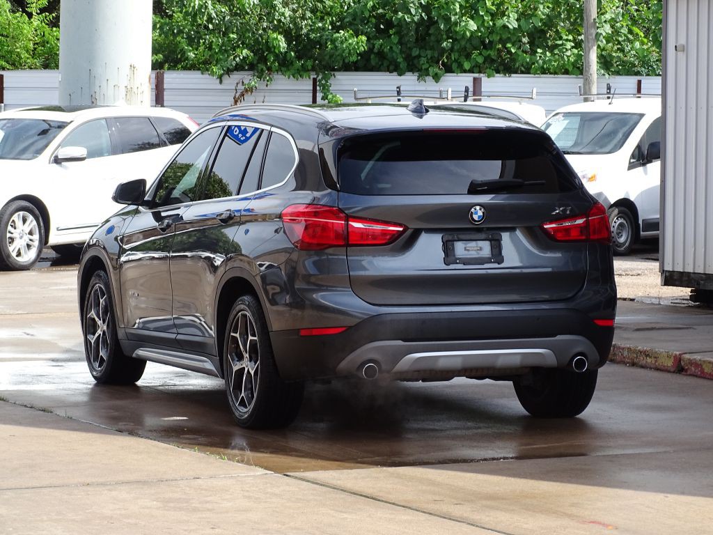 2017 BMW X1 Image 5