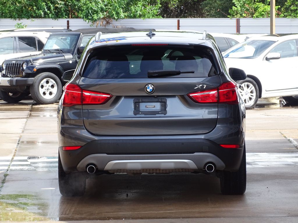 2017 BMW X1 Image 6