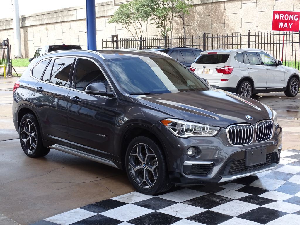 2017 BMW X1 Image 9