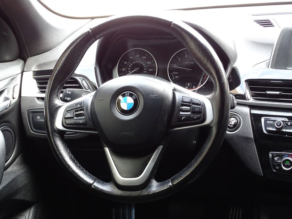 2017 BMW X1 Image 15