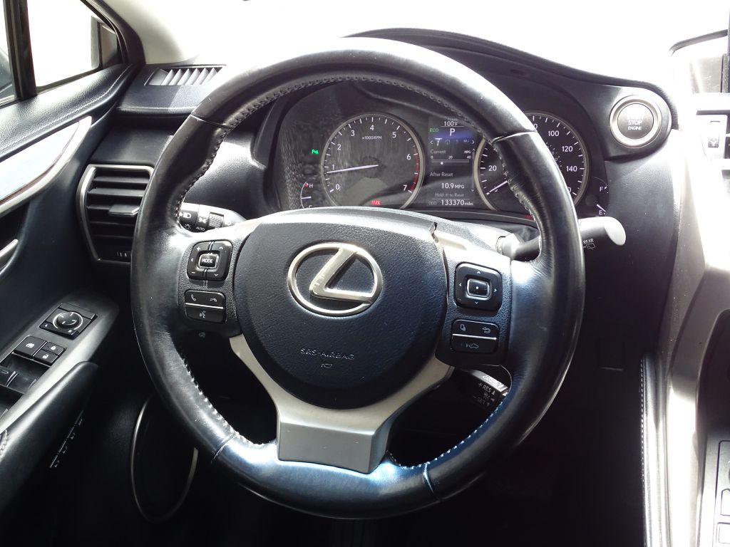 2017 Lexus NX Image 15