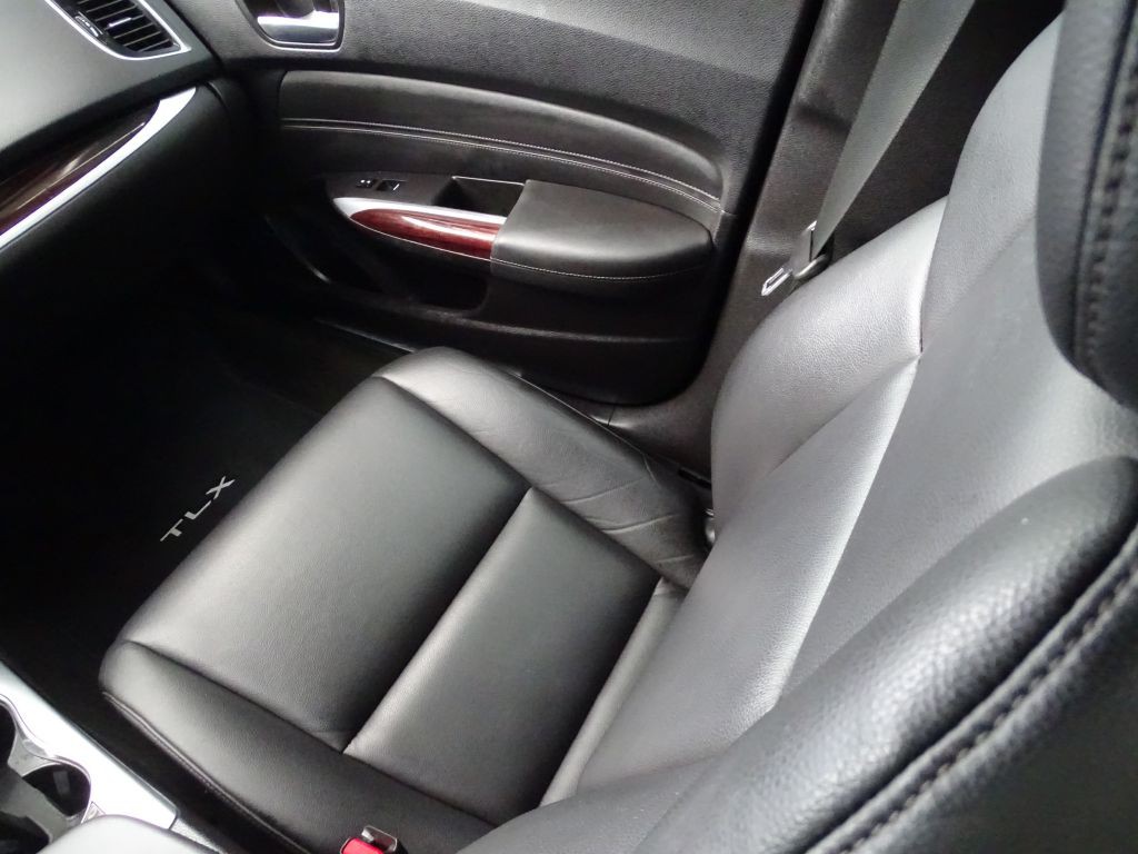 2016 Acura TL Image 14