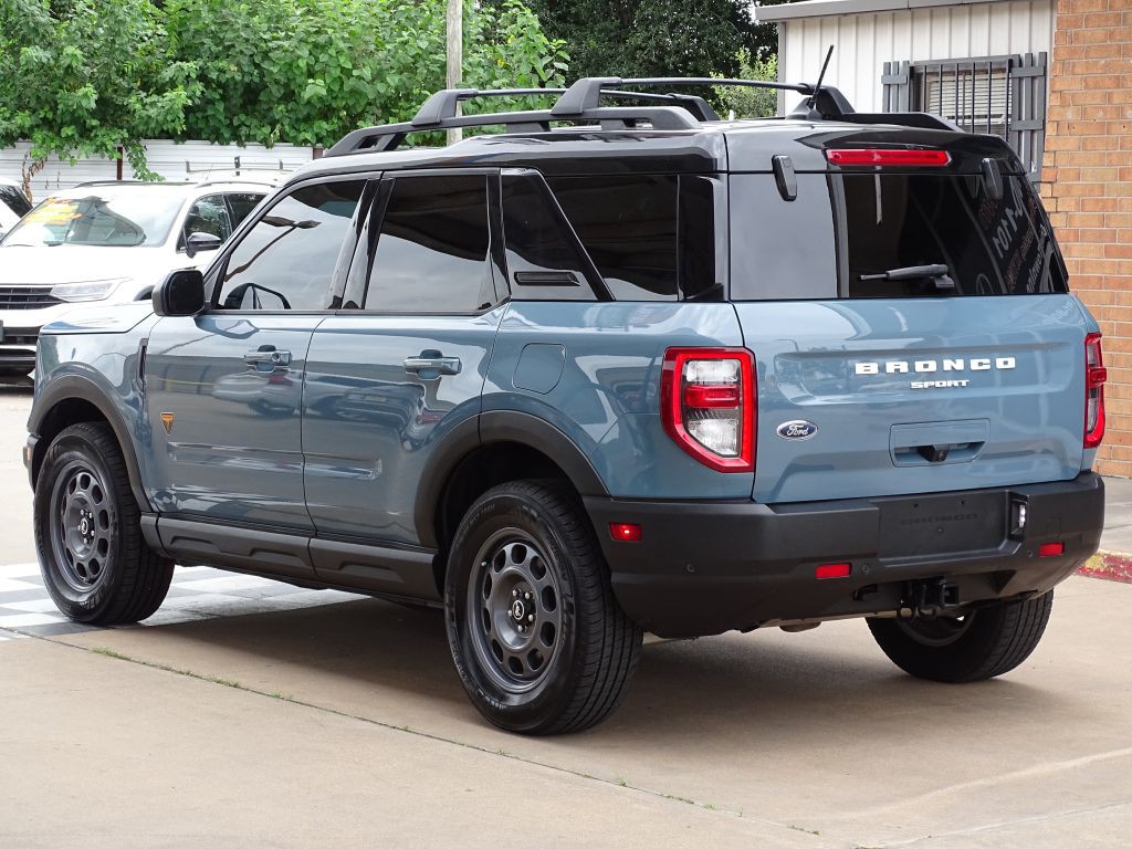 2021 Ford Bronco Image 4