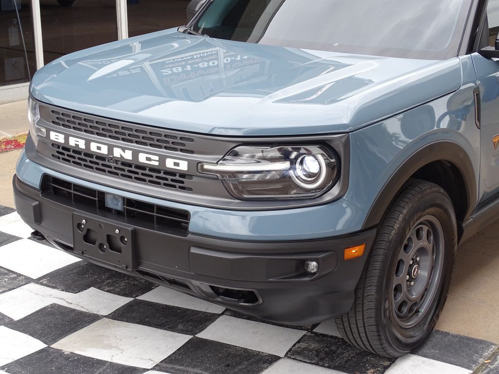 2021 Ford Bronco Image 12