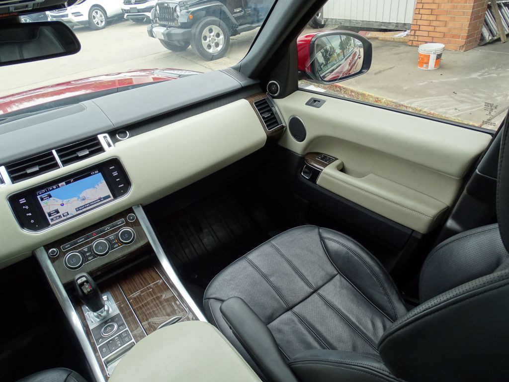 2015 Land Rover Range Rover Sport Image 18