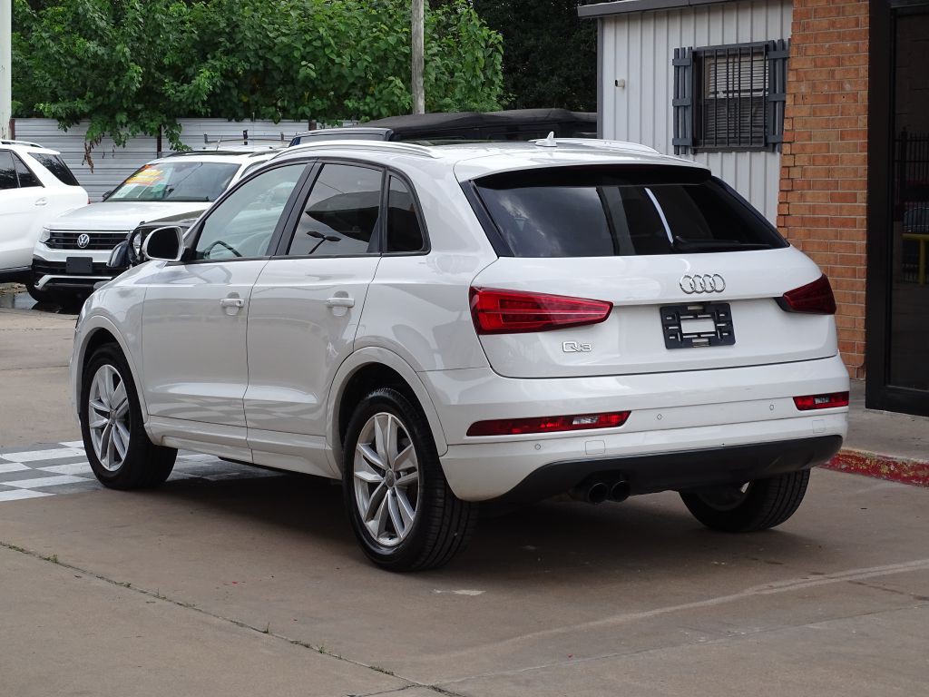 2017 Audi Q3 Image 3
