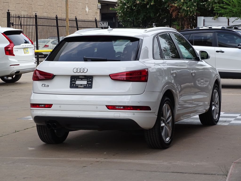2017 Audi Q3 Image 6