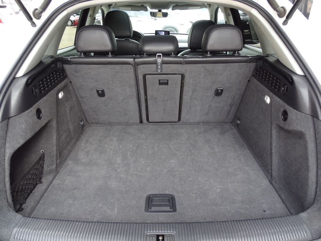 2017 Audi Q3 Image 17