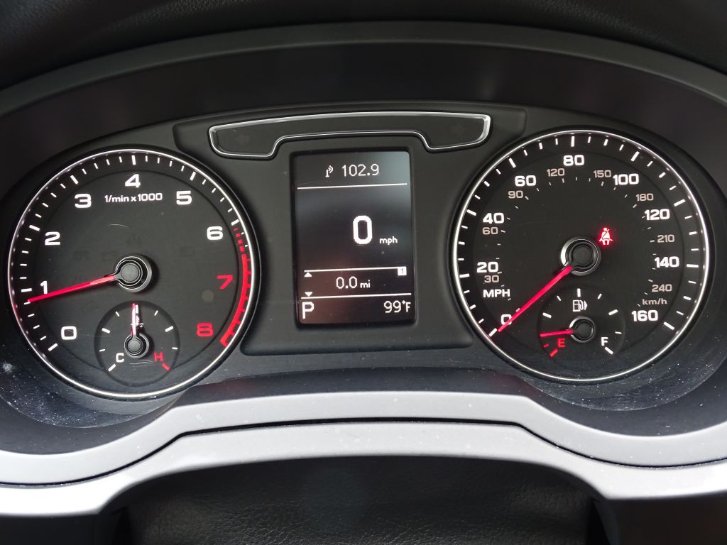 2017 Audi Q3 Image 19