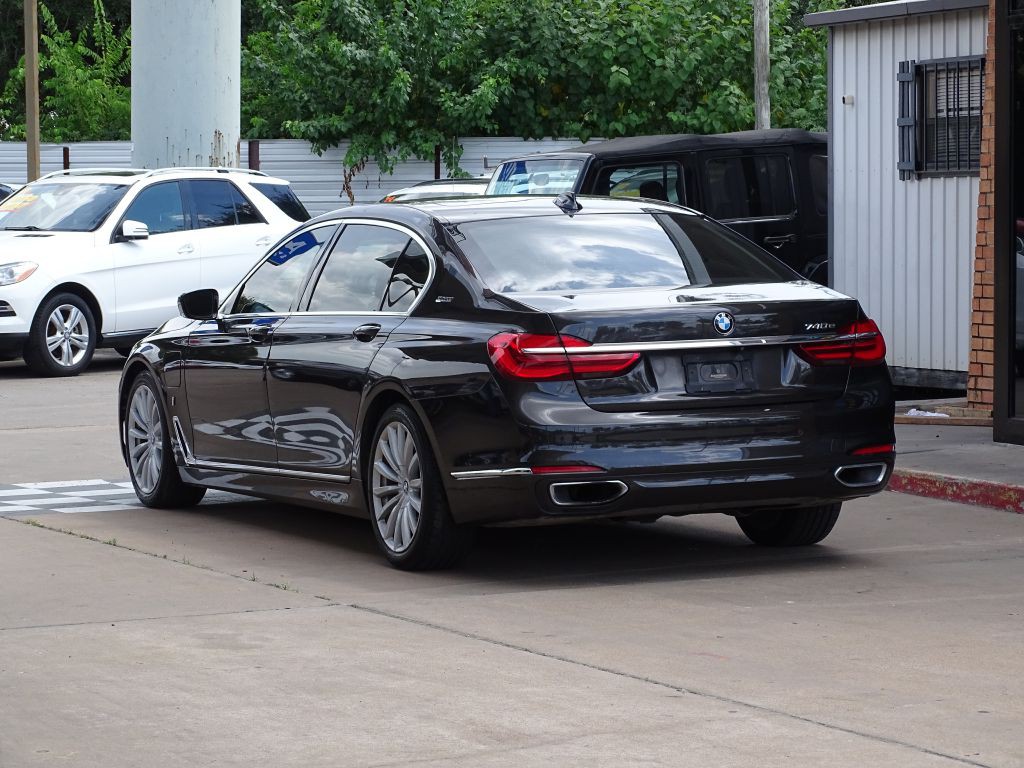 2017 BMW 7 Series Image 5