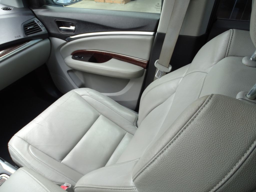 2018 Acura MDX Image 16