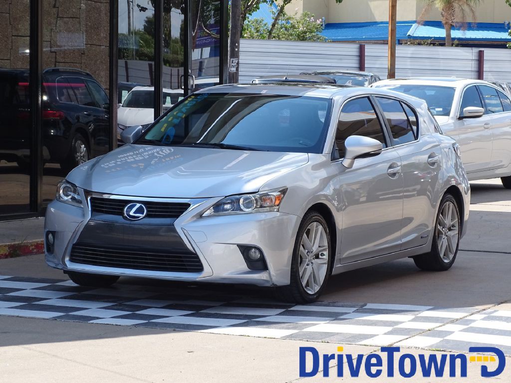 2015 Lexus CT Image 1