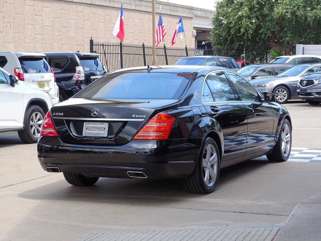 2010 Mercedes-Benz S-Class Image 7