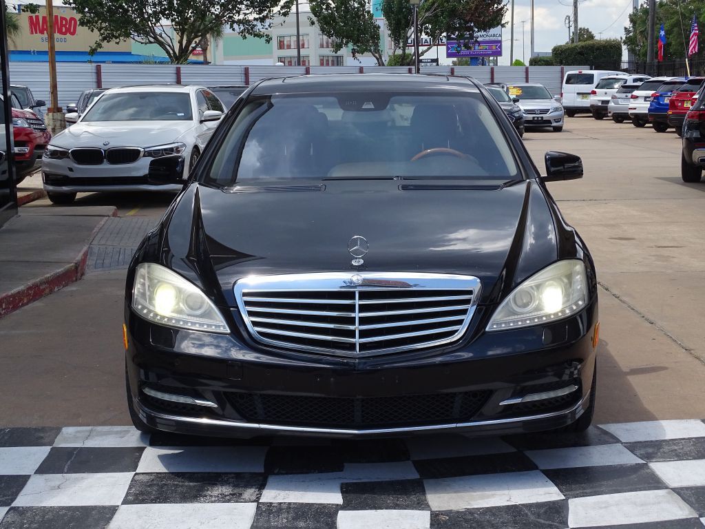 2010 Mercedes-Benz S-Class Image 10