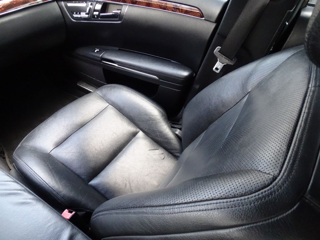 2010 Mercedes-Benz S-Class Image 14