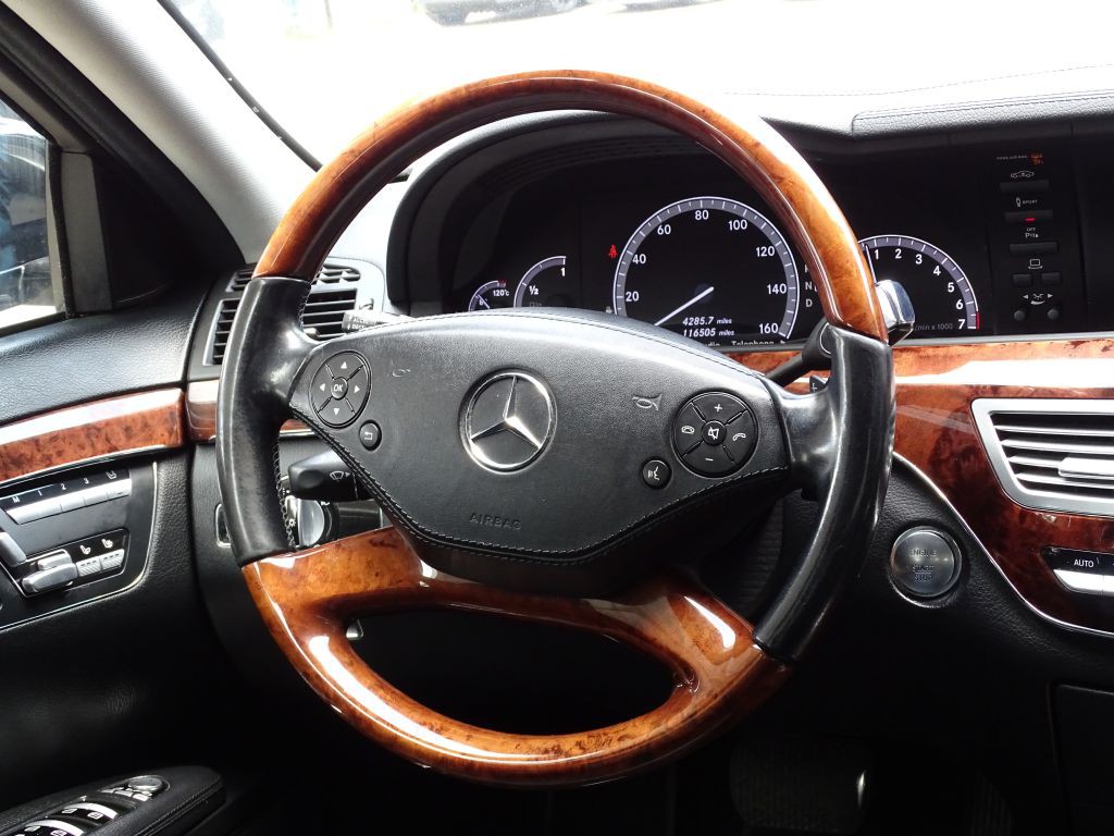 2010 Mercedes-Benz S-Class Image 15