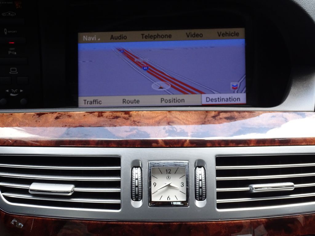 2010 Mercedes-Benz S-Class Image 16